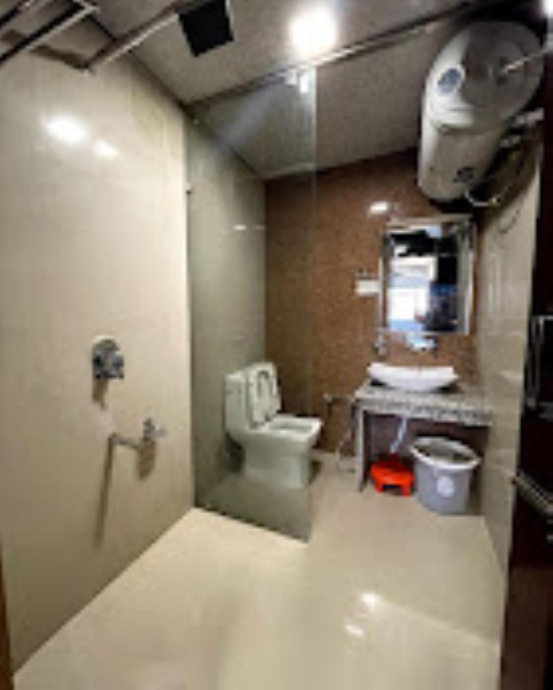 Hotel Bliss , Anantnag Екстер'єр фото