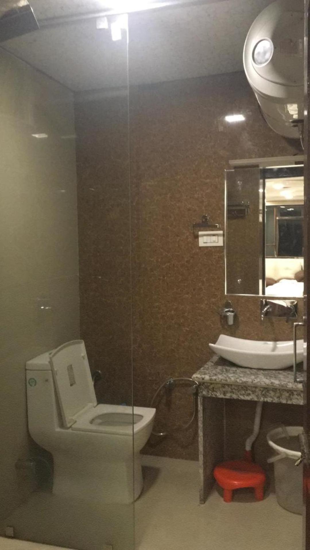 Hotel Bliss , Anantnag Екстер'єр фото