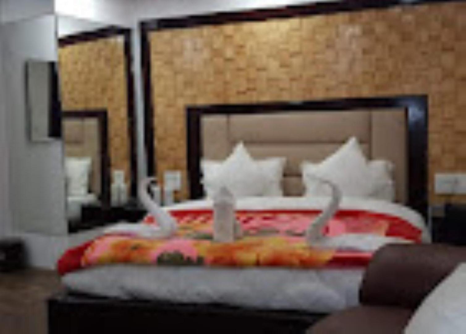 Hotel Bliss , Anantnag Екстер'єр фото